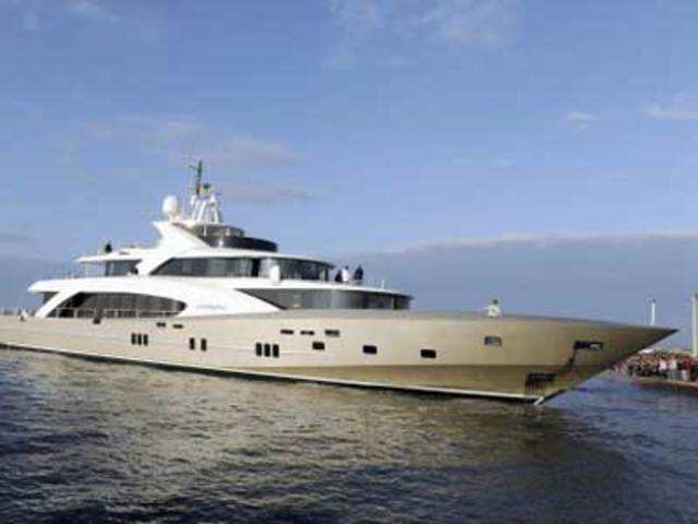 The yacht 'La Pellegrina'