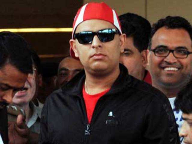 Cricketer Yuvraj Singh returns home after cancer treatment