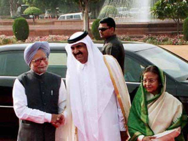 PM along with Qatar's Emir  