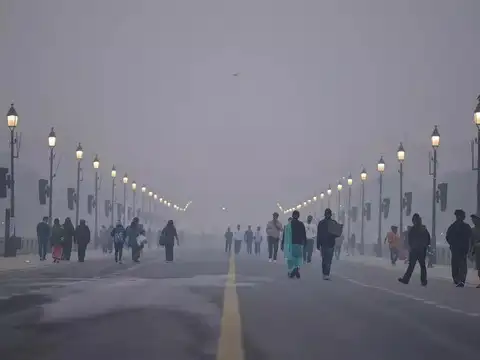 Is morning walk safe during heavy smog