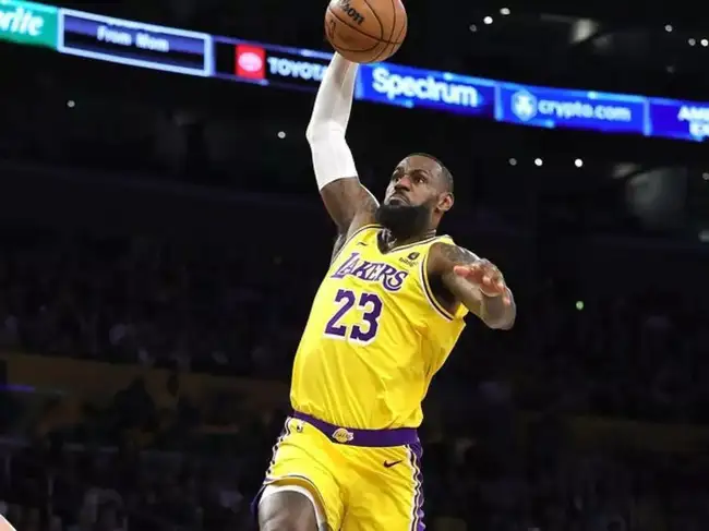 LeBron James Believes Success Begins With Accepting Failure