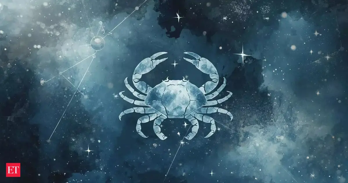 CANCER Horoscope Today, 17th December 2025: Daily Predictions for Career, Love, Finance & Health