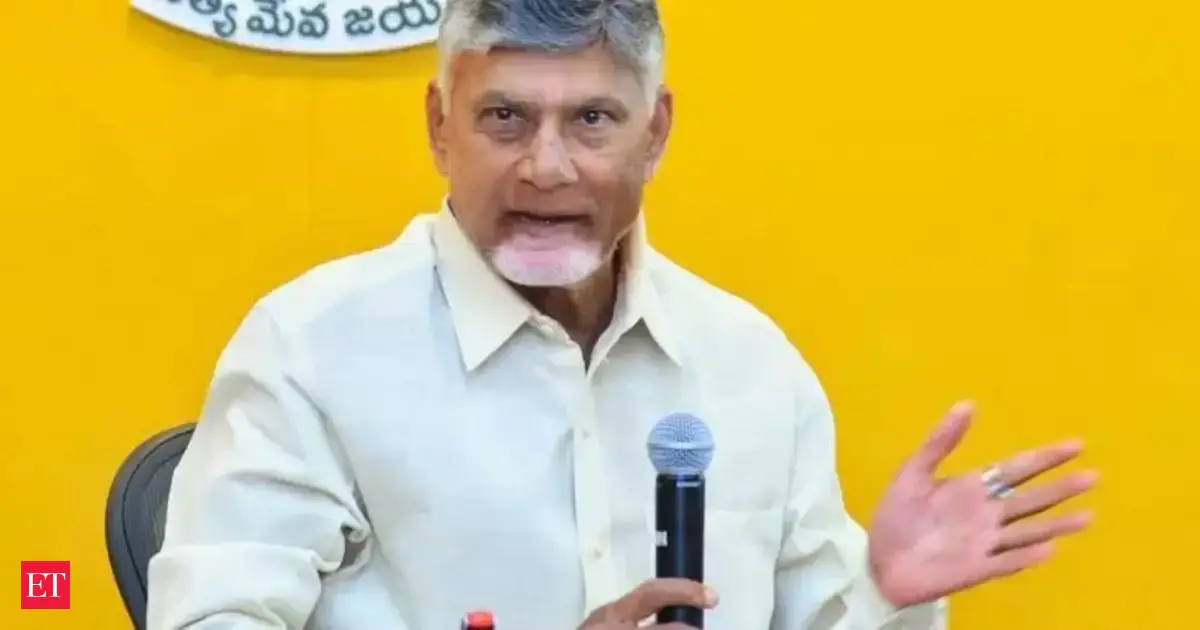 ET Awards for Corporate Excellence 2025: Andhra CM Chandrababu Naidu gets a standing ovation from his party