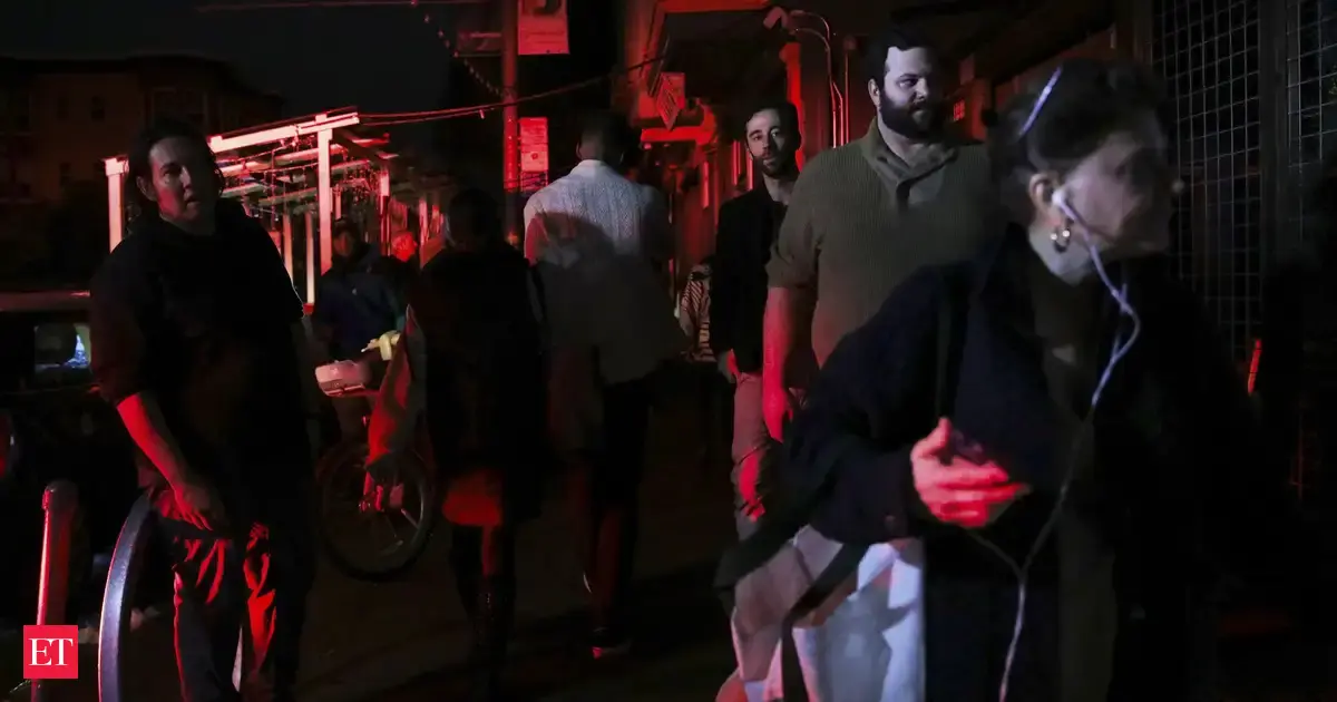 Power restored for about 95,000 customers after major outage hits San Francisco