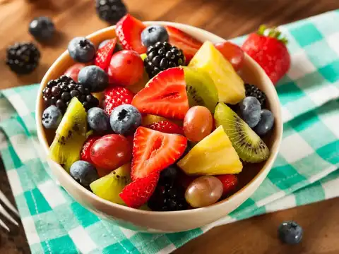 Berries and Citrus: Low fermentation, high benefit