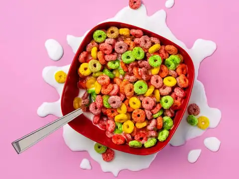 Breakfast cereals, pastries and donuts