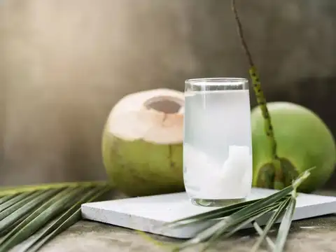  Coconut water with moringa and tulsi