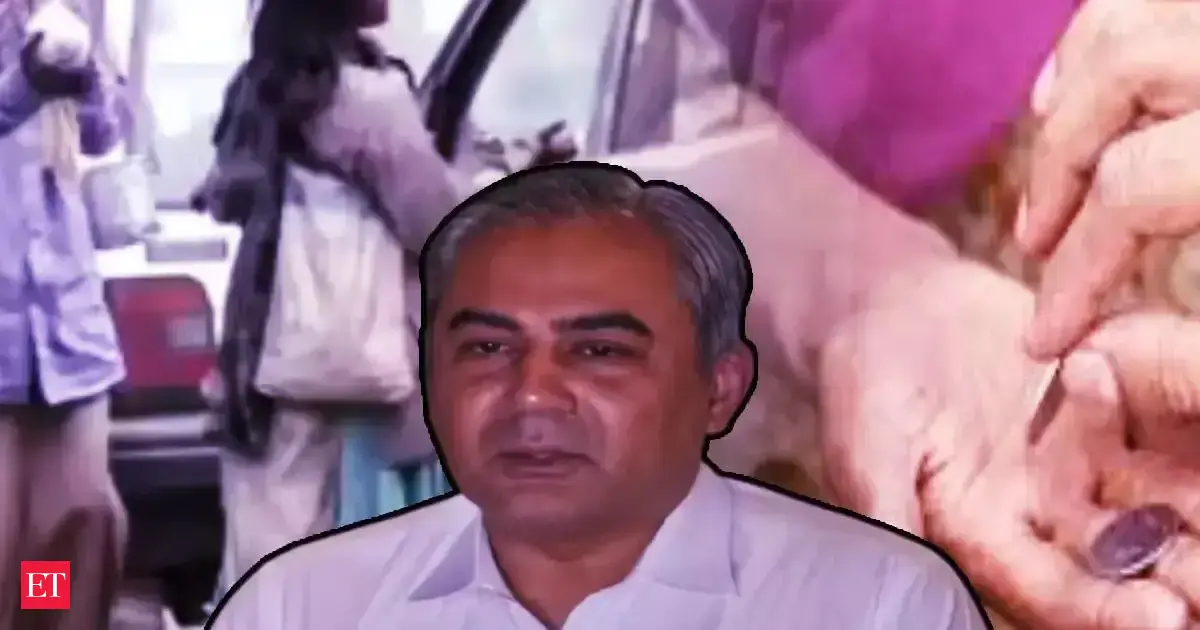 Pakistan minister Mohsin Naqvi, who ‘stole’ India’s trophy, bans ‘professional beggars’ from flying abroad after Saudi deports 24,000