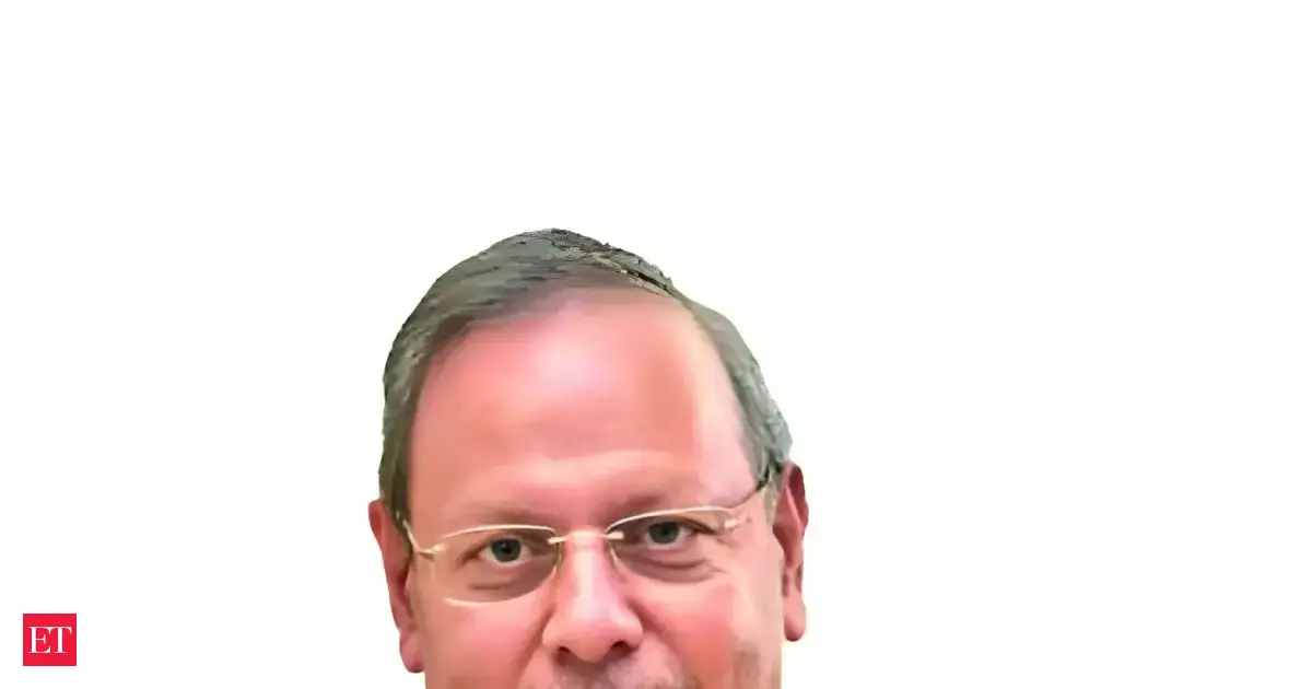 'India Inc needs to push up capex instead of keeping cash on books': EAC-PM chairman S Mahendra Dev