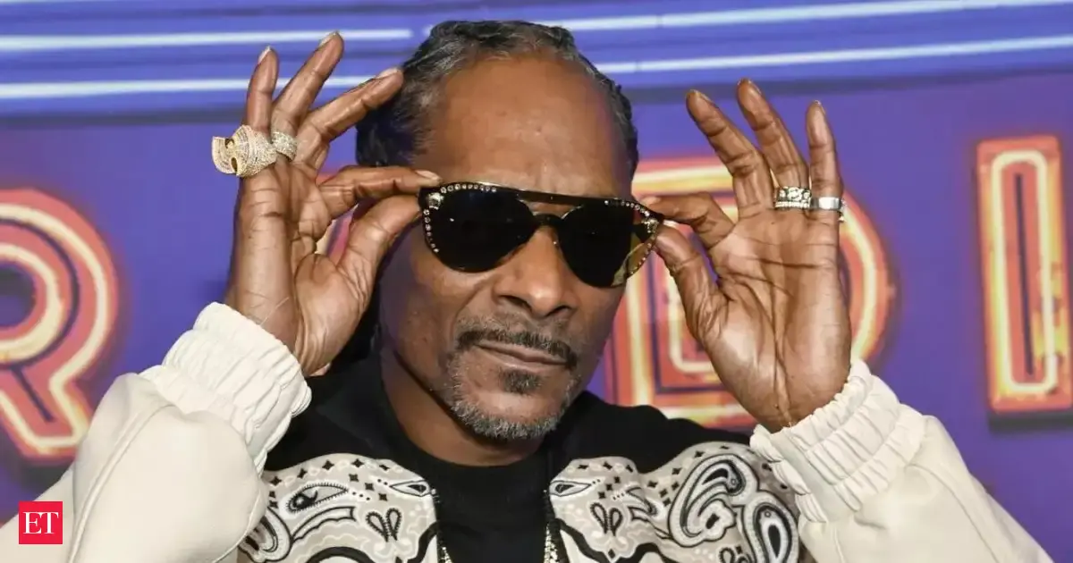 Did Snoop Dogg lip sync during NFL Christmas halftime show? Here's what happened and why Netflix fans are fuming