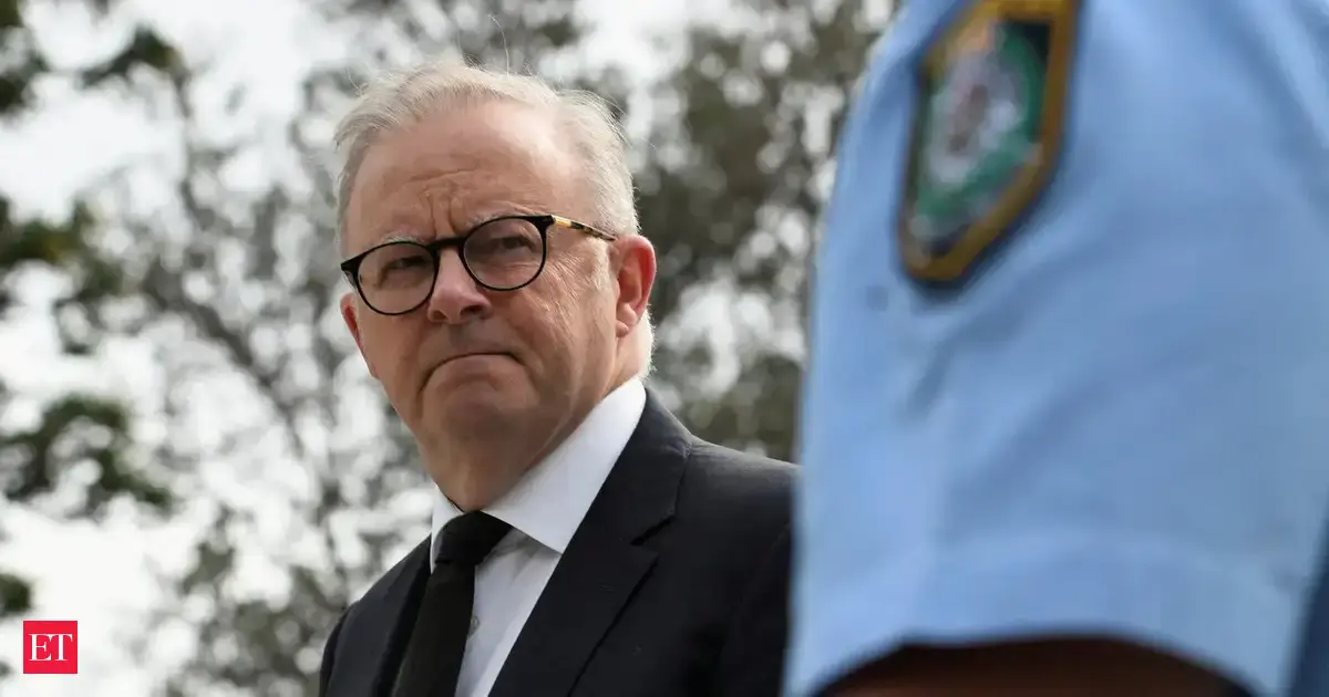 Majority of Australians support stricter hate speech and immigration laws following Bondi Beach terror attack, poll finds