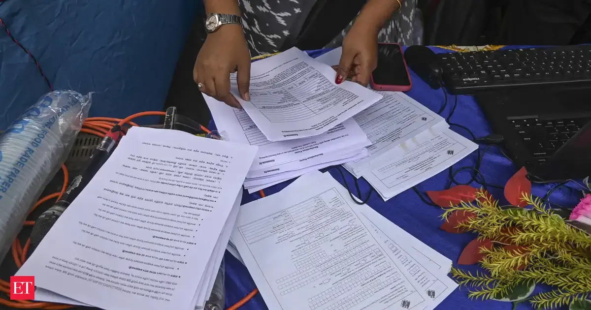 SIR hearings to begin on Saturday in Bengal; 32 lakh unmapped voters to be covered