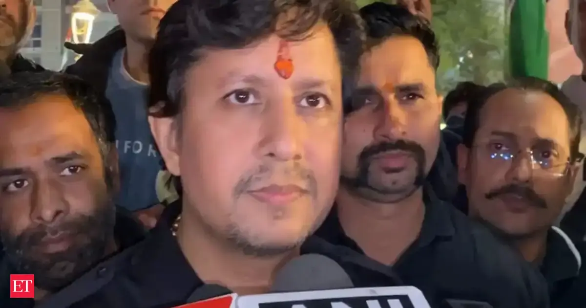 Protest erupts in Indore over killings of Hindus in Bangladesh