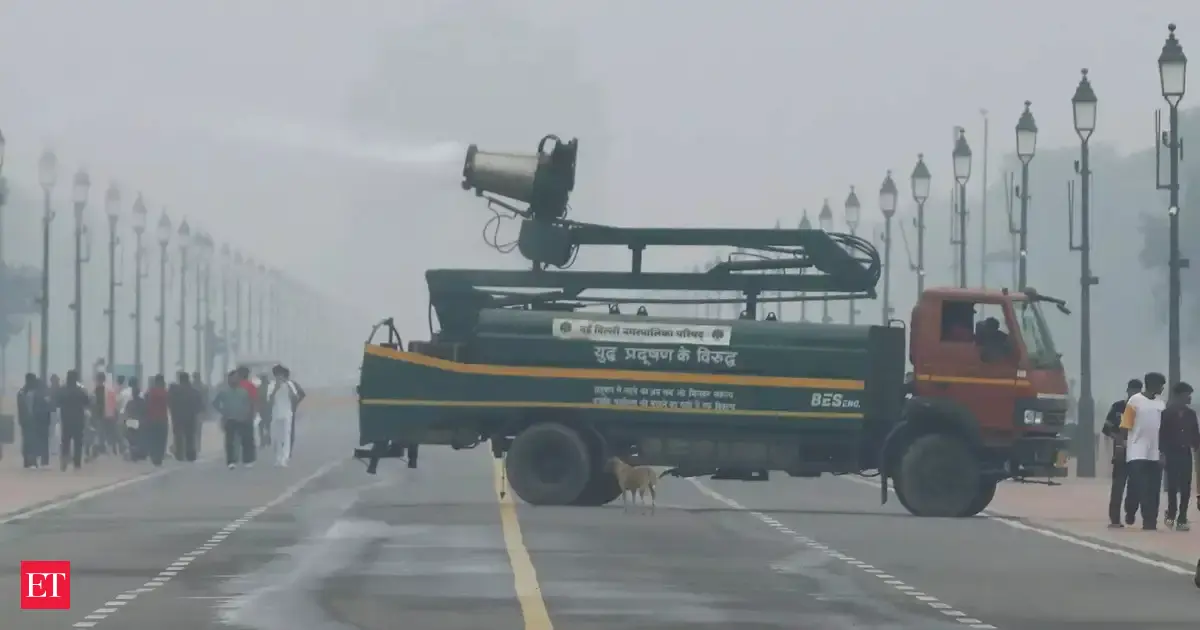 Delhi govt plans to install anti-smog guns atop Kashmere Gate ISBT