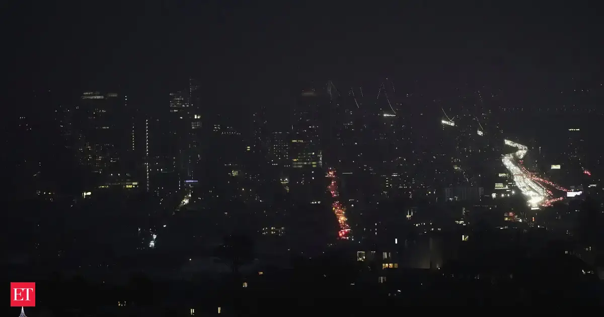 National Grid power outage: 350,000 customers are without electricity, Michigan worst hit