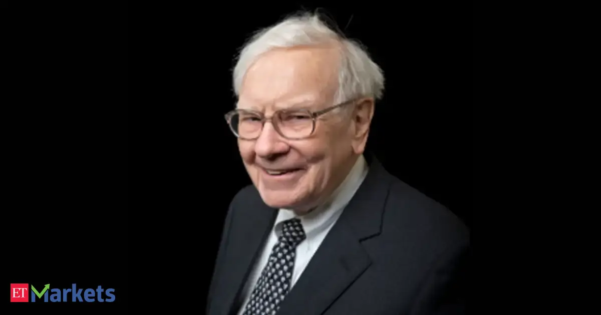 Warren Buffett retires today: Berkshire faces its first dawn without the Oracle of Omaha