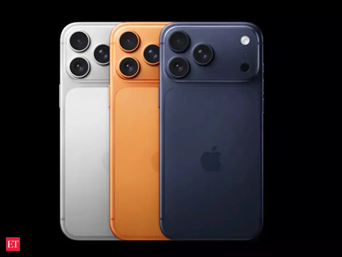 Buy iPhone 17 Pro Max now and save over Rs 11,000 with New Year deals