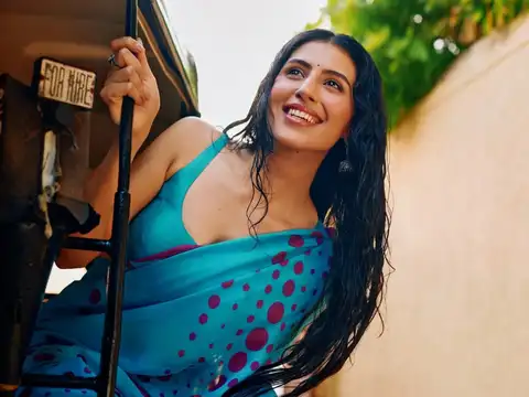 Saree, But Keep It Simple