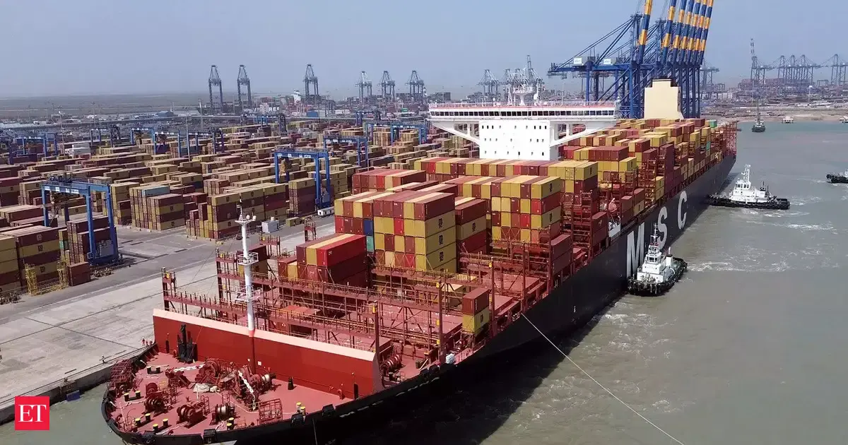 India urges Russia to lower trade barriers for Indian exports amid rouble pile-up