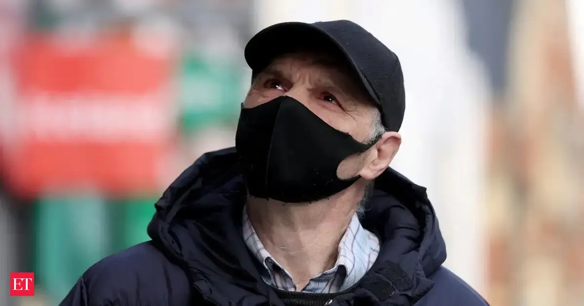 As H3N2 flu brings US to its knees, experts warn Canadians, urge them to exercise caution; here’s what you need to know as holiday season ends