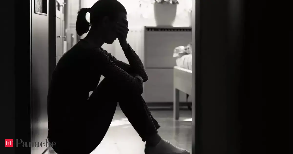 Employee requests office leave for 'critically ill' family member; HR give her a 'brutal' choice. 'She's mentally shattered'