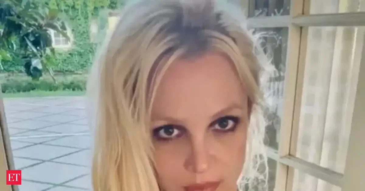 Britney Spears suffers wardrobe malfunction while dancing in a see-through dress; watch viral video