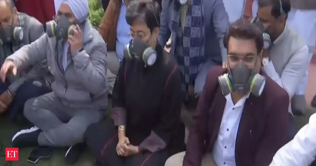 Four AAP MLAs suspended from Delhi Assembly for three days