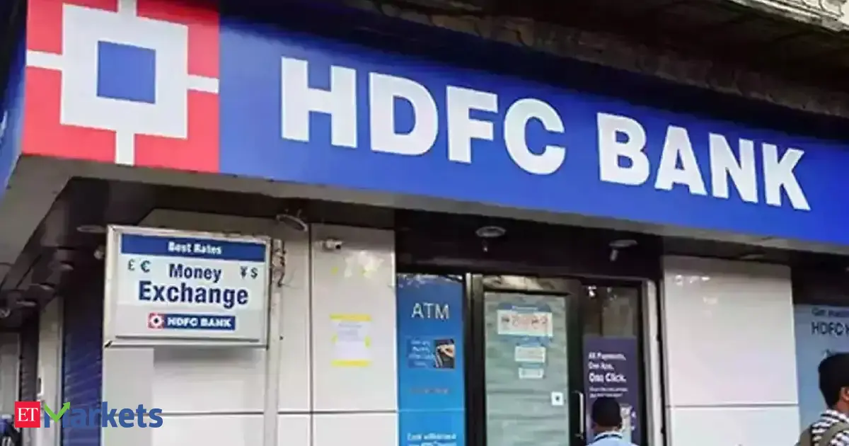 HDFC Bank shares fall 5% in 2 days after Q3 update. Should you buy this dip?