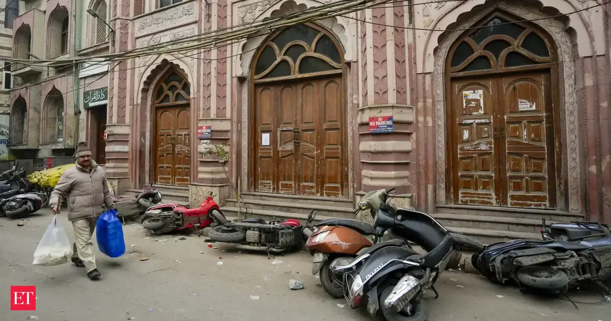 Violence won't be tolerated: Delhi home minister on clash during demolition drive