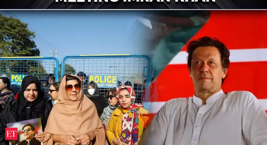 Pakistan: Imran Khan’s sisters stopped from meeting ex-PM; PTI holds prayer sit-in outside jail