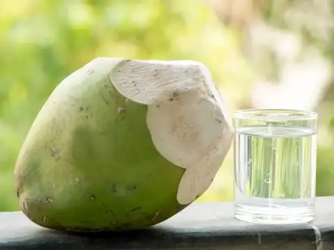 Coconut water with lemon and honey