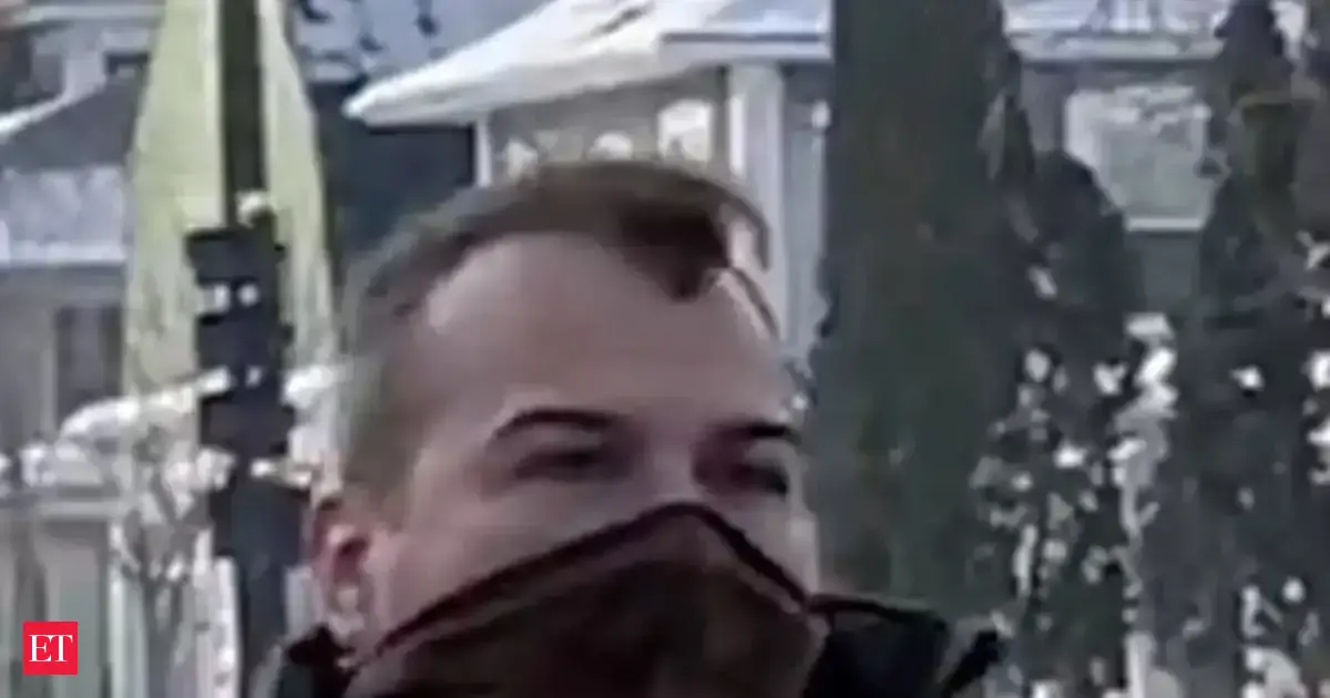 Jonathan Ross military past, father and Iraq connection explained amid Minneapolis ICE shooting