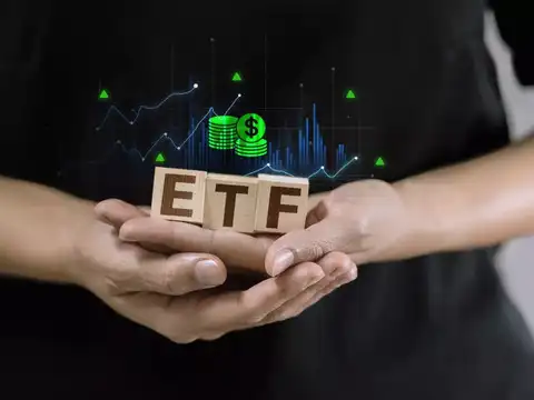 Choose ETFs if you&rsquo;re deploying a big lump sum