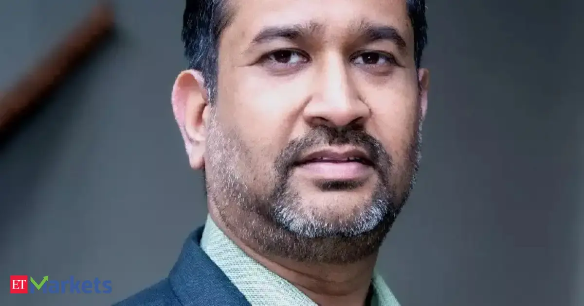 BCOM rebalancing may trigger bullion correction; copper, base metals preferred for 2026: Ajay Kedia