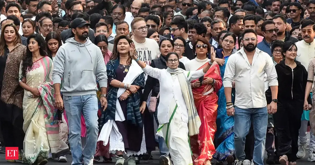 Mamata Banerjee leads protest march against ED raids ahead of 2026 Bengal polls