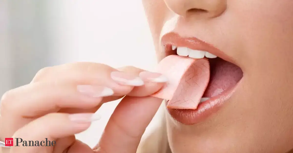 Chewing gum has no nutrition, but scientists say it does something unexpected to your brain
