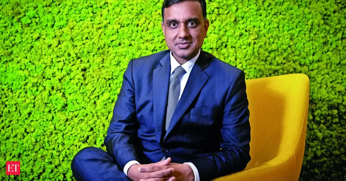 Macquarie India head Abhishek Poddar quits