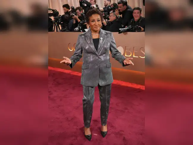 Who is Wanda Sykes? Actress protests against ICE at the Golden Globes