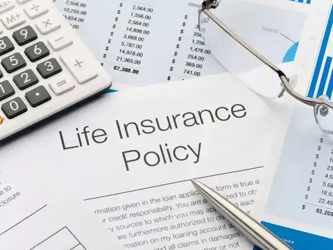 How to claim unclaimed life insurance amount when nominee is not alive?