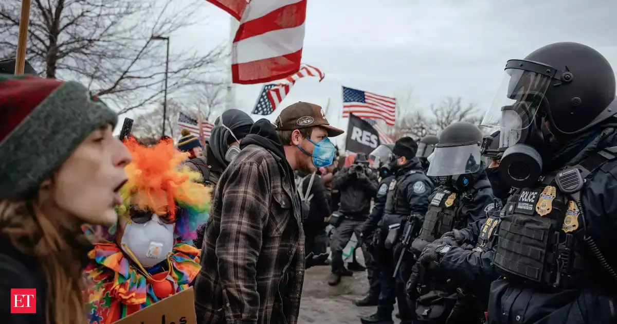 Insurrection act invoked by Donald Trump in Minnesota-Minneapolis? What is insurrection act USA - last deployed in 1992?