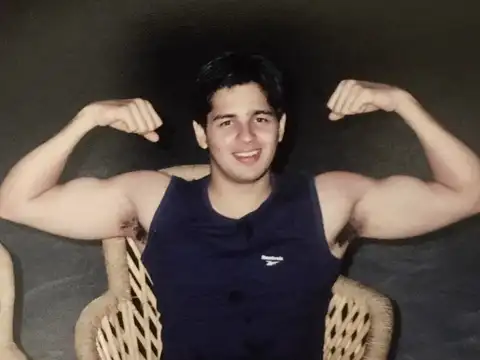 The Modelling Days and Delhi Roots