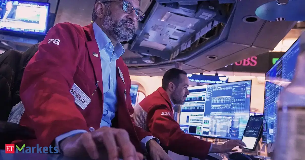 Stocks notch weekly losses, dollar up on uncertainty about Hassett's move to Fed