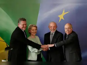 Trump Announces Tariffs Plan Over Greenland Opposition | Quick Digest