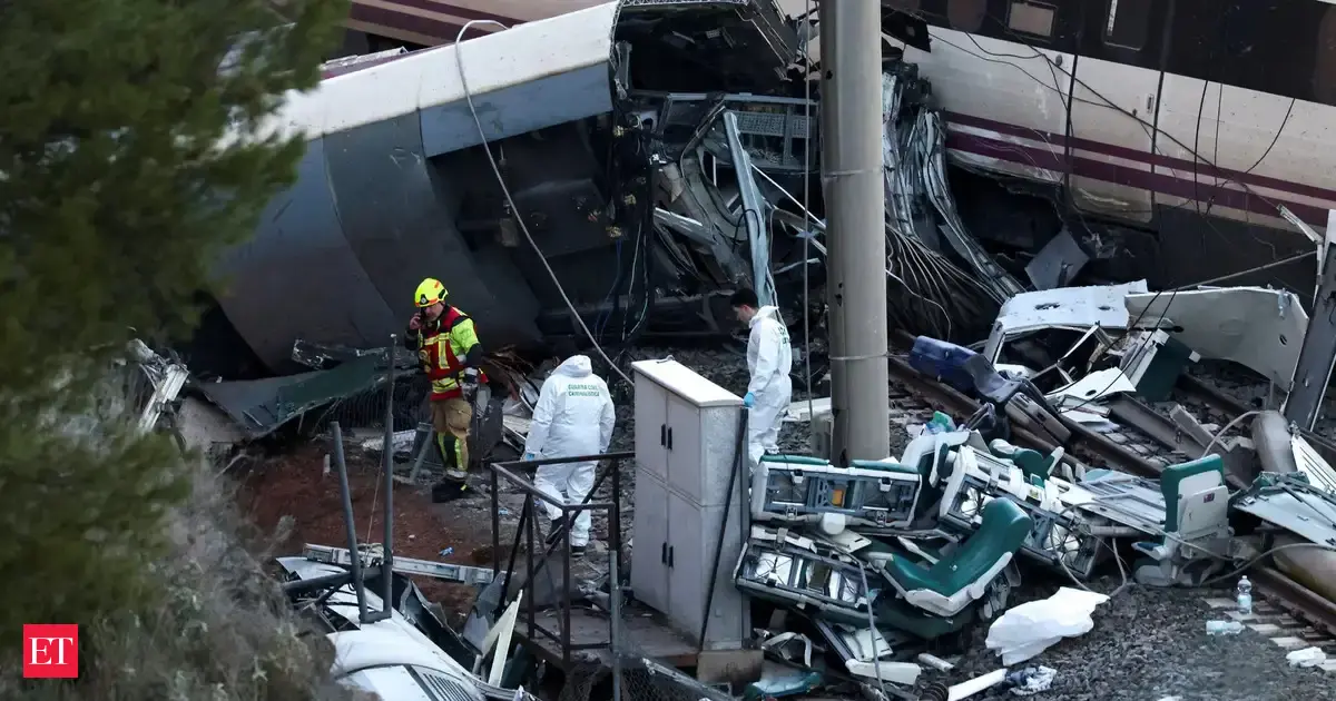 Spain train crash: Impact ‘felt like an earthquake’ as dozens die