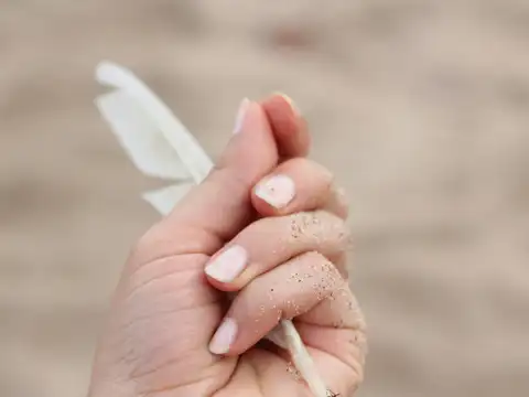 Spoon-Shaped & Brittle Nails