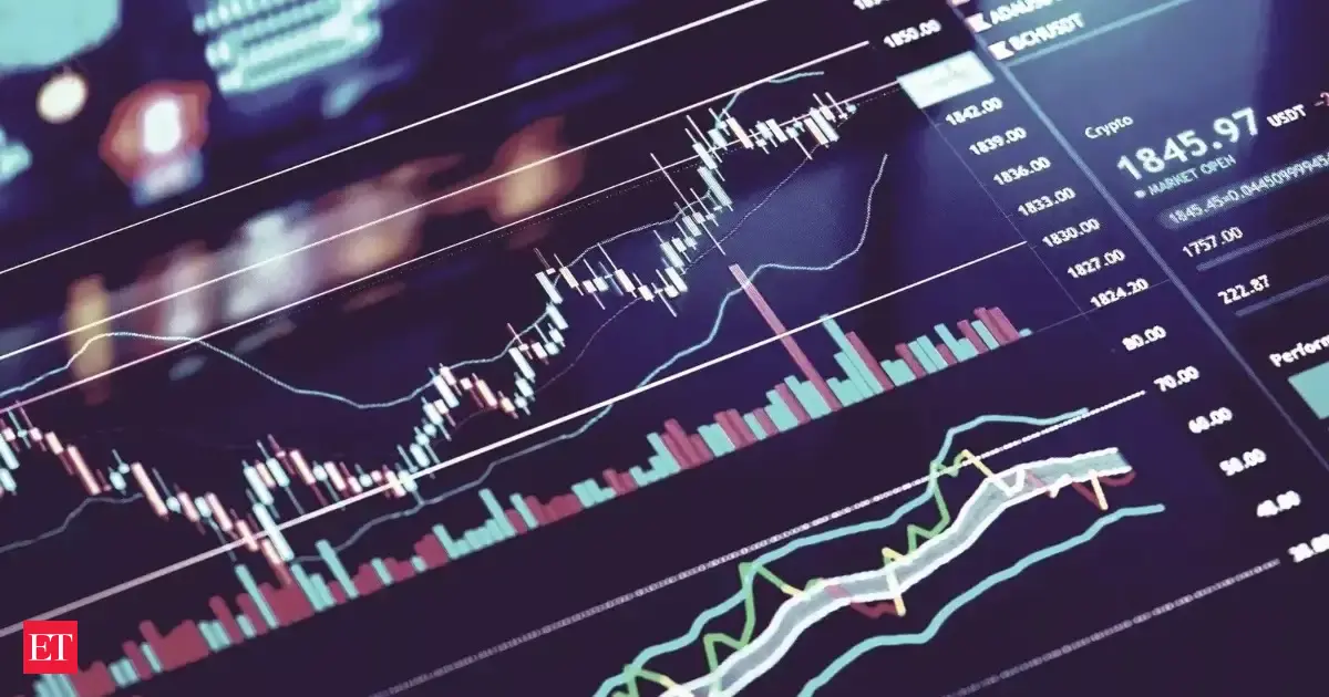 S&amp;P 500 drops 1.2%, $750 billion wiped out as big tech stocks slide and Greenland comparison stuns markets