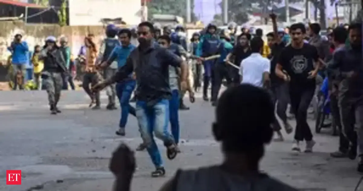 India to withdraw families of its officials in B'desh