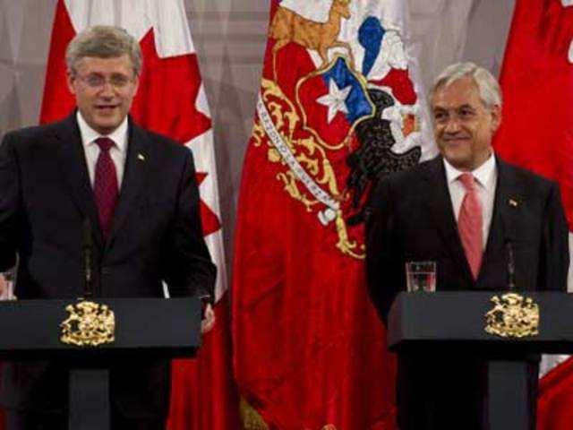 Harper visiting Chile after participating in the VI Summit