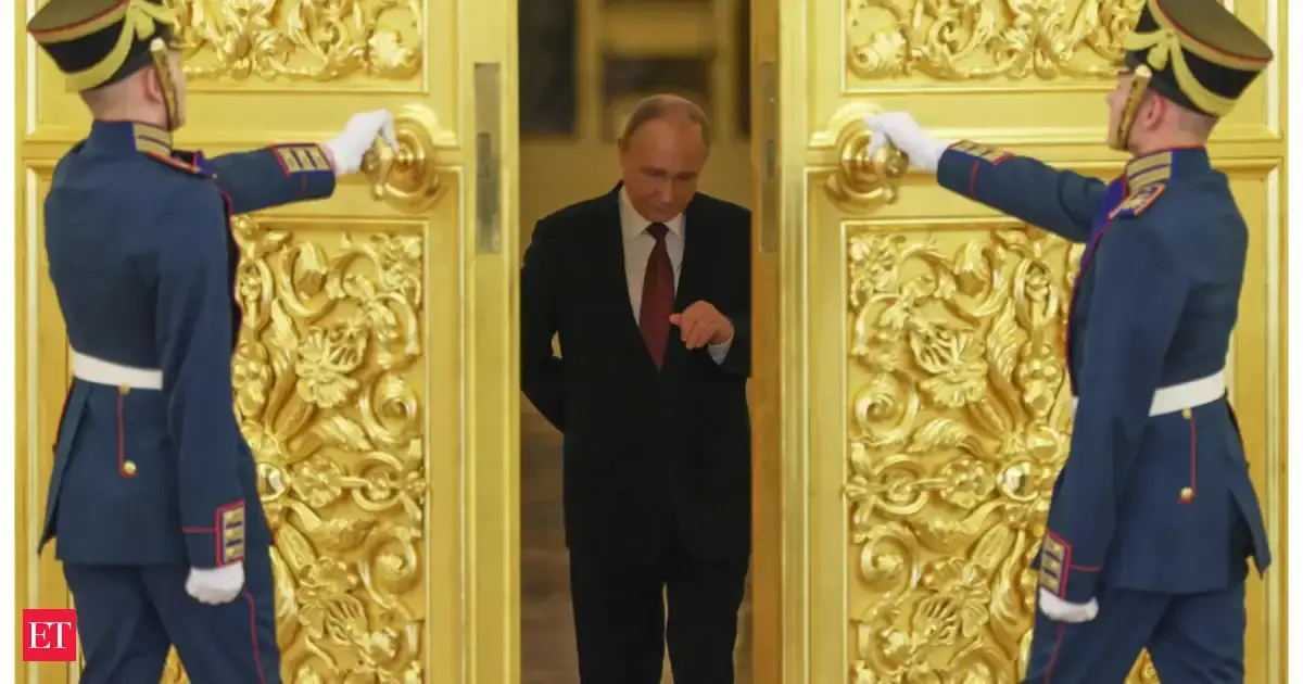 US envoys to meet Vladimir Putin on Ukraine peace plan today