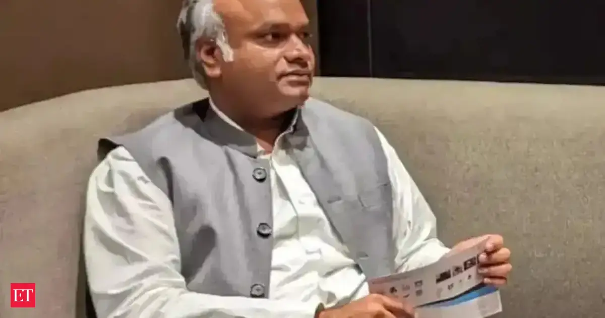 Minister Priyank Kharge flays Karnataka Guv over refusal to read govt's full address